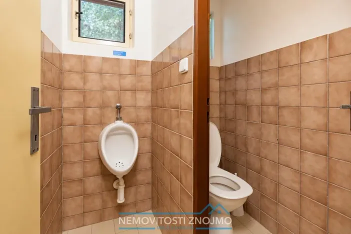 Prodej chaty, Štítary, 180 m2