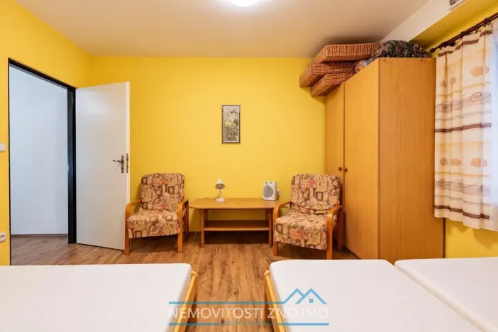 Prodej chaty, Štítary, 180 m2