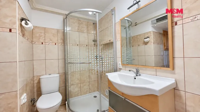 Pronájem bytu 2+kk, Brloh, 46 m2