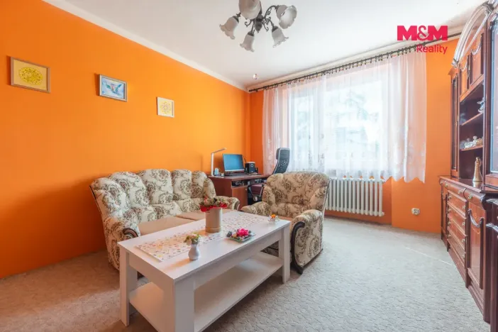 Prodej bytu 3+1, Kunovice, V Humnech, 64 m2