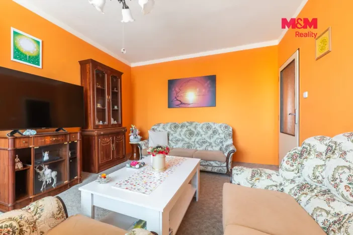 Prodej bytu 3+1, Kunovice, V Humnech, 64 m2