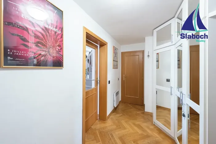 Prodej bytu 2+kk, Praha - Karlín, Křižíkova, 56 m2