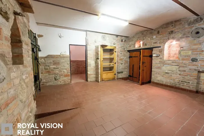Prodej vinného sklepa, Březí, 76 m2