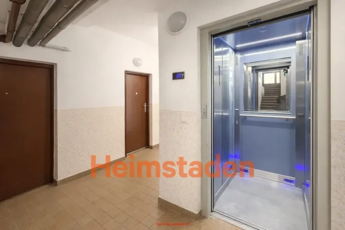 Pronájem bytu 2+1, Ostrava - Poruba, Komenského, 50 m2
