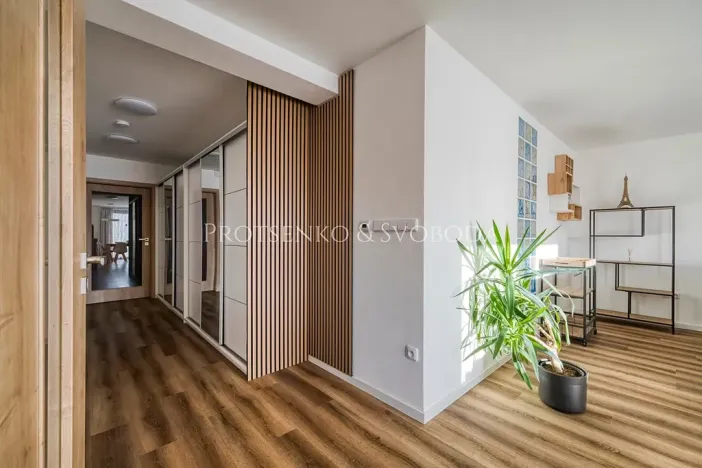 Prodej rodinného domu, Kamenice nad Lipou, Dobšova, 215 m2
