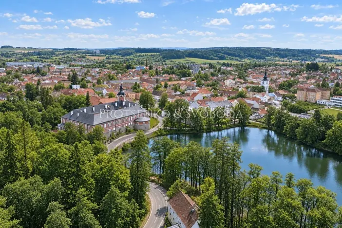 Prodej rodinného domu, Kamenice nad Lipou, Dobšova, 215 m2
