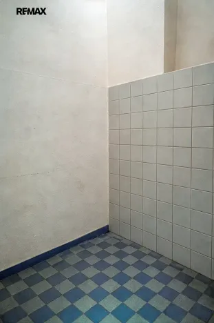 Pronájem obchodního prostoru, Hradec Králové, Gočárova třída, 865 m2