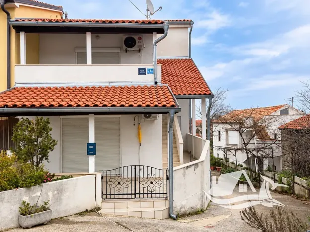 Prodej vícegeneračního domu, Čižići, Chorvatsko, 180 m2