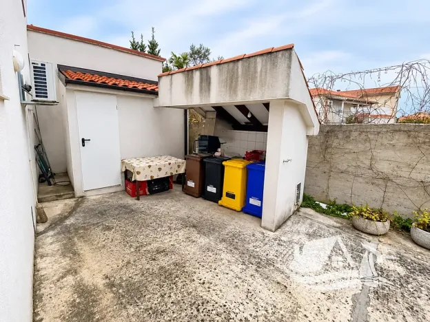 Prodej vícegeneračního domu, Čižići, Chorvatsko, 180 m2