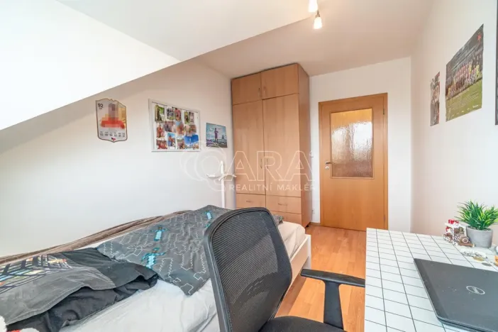 Pronájem rodinného domu, Hostivice, Kaštanová, 98 m2