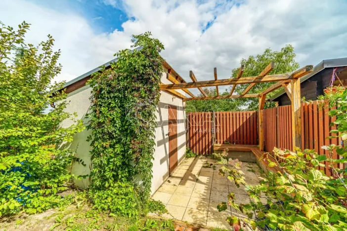 Pronájem rodinného domu, Hostivice, Kaštanová, 98 m2