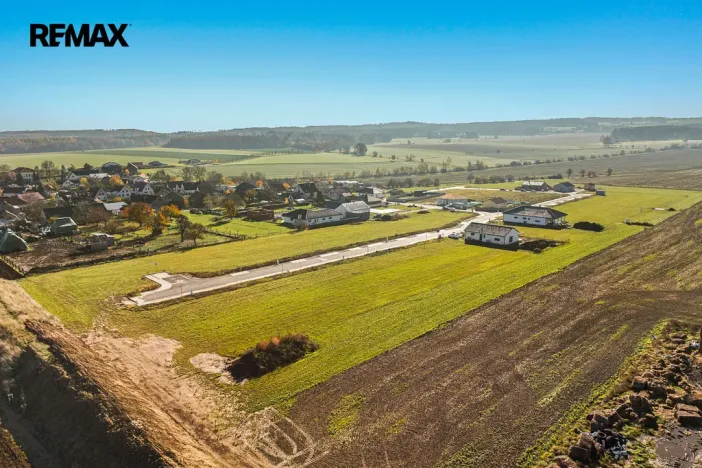 Prodej pozemku, Stolany, 876 m2