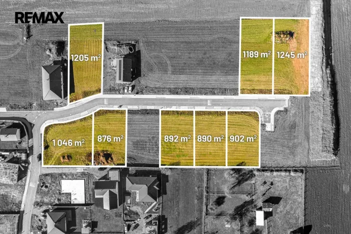 Prodej pozemku, Stolany, 902 m2