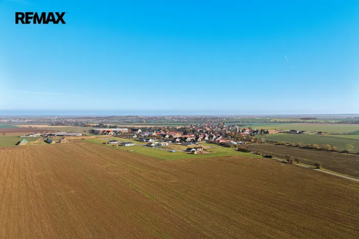 Prodej pozemku, Stolany, 1205 m2