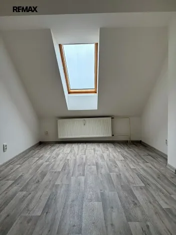 Pronájem bytu 1+kk, Plzeň, Úslavská, 39 m2