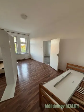 Pronájem bytu 2+1, Praha - Vysočany, Freyova, 58 m2