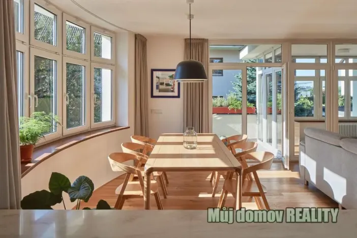 Pronájem bytu 4+kk, Praha - Strašnice, Pod strašnickou vinicí, 113 m2
