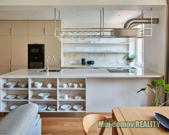 Pronájem bytu 4+kk, Praha - Strašnice, Pod strašnickou vinicí, 113 m2