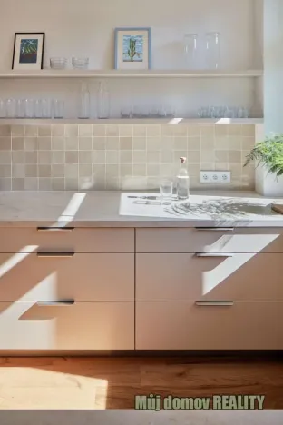 Pronájem bytu 4+kk, Praha - Strašnice, Pod strašnickou vinicí, 113 m2