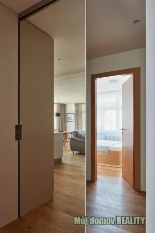 Pronájem bytu 4+kk, Praha - Strašnice, Pod strašnickou vinicí, 113 m2