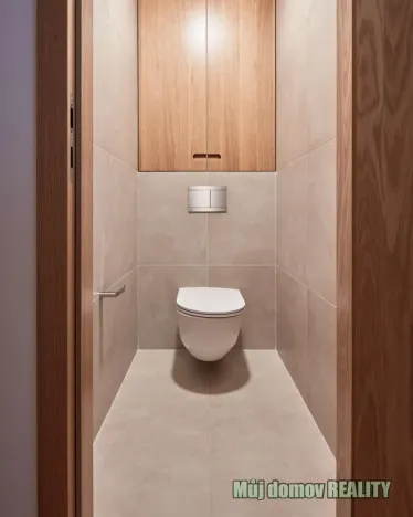 Pronájem bytu 4+kk, Praha - Strašnice, Pod strašnickou vinicí, 113 m2