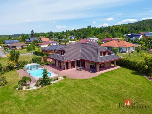 Prodej rodinného domu, Štěnovice, Slunečná, 372 m2