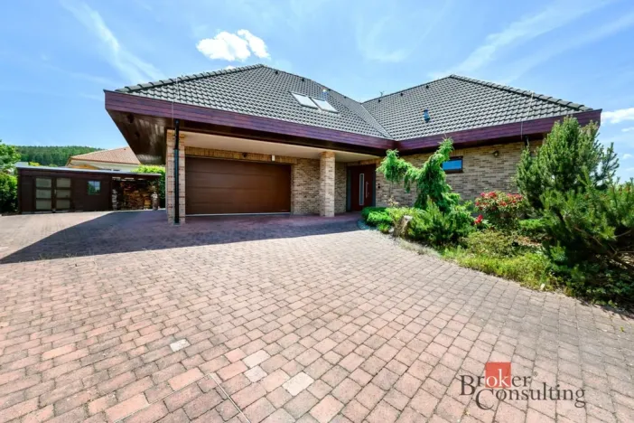 Prodej rodinného domu, Štěnovice, Slunečná, 372 m2