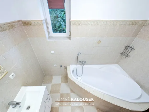 Pronájem bytu 3+kk, Oslavany, Růžová, 50 m2
