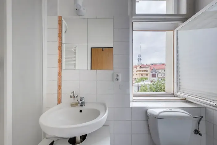 Pronájem bytu 1+1, Praha - Žižkov, Roháčova, 25 m2