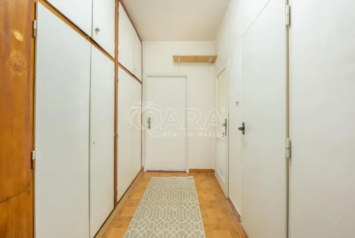 Prodej bytu 2+1, Praha - Malešice, Tuchorazská, 55 m2