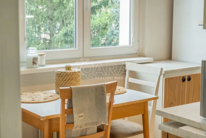 Prodej bytu 2+1, Praha - Malešice, Tuchorazská, 55 m2