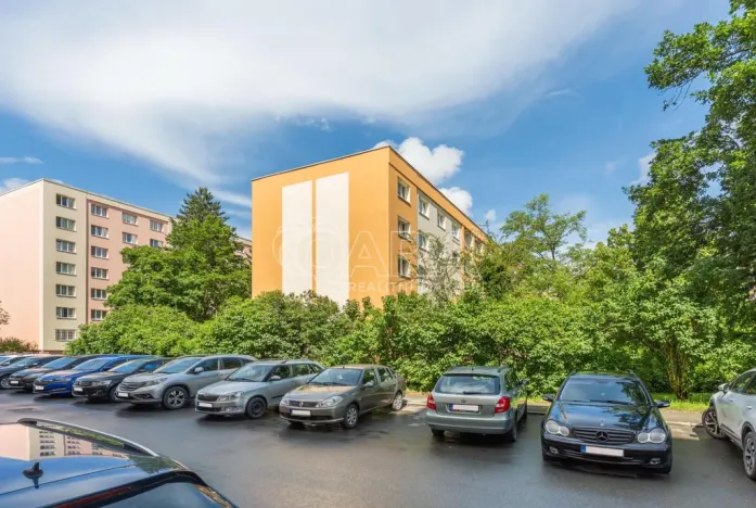 Prodej bytu 2+1, Praha - Malešice, Tuchorazská, 55 m2