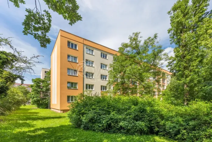 Prodej bytu 2+1, Praha - Malešice, Tuchorazská, 55 m2
