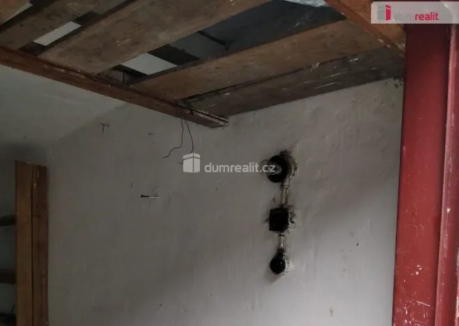 Prodej garáže, Horní Slavkov, U Lesoparku, 20 m2