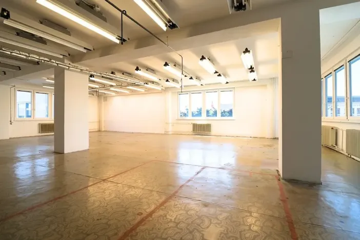 Pronájem výrobních prostor, Prostějov, Poděbradovo nám., 100 m2