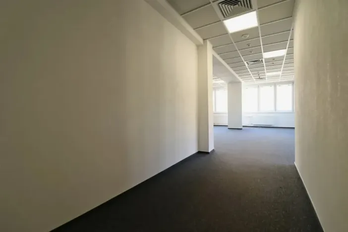 Pronájem kanceláře, Prostějov, Poděbradovo nám., 100 m2