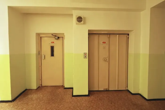 Pronájem kanceláře, Prostějov, Poděbradovo nám., 100 m2
