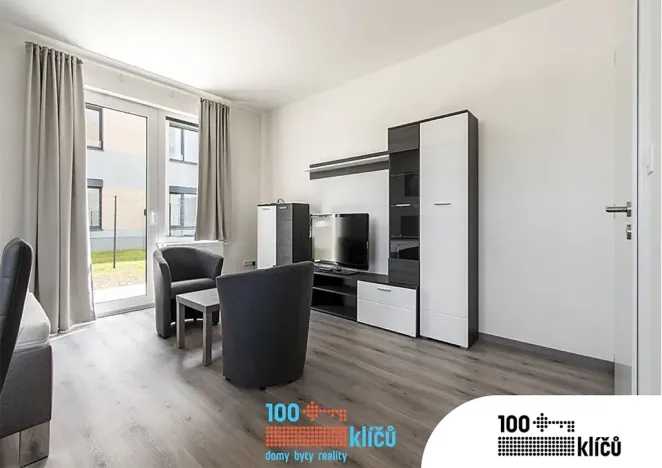 Pronájem bytu 1+kk, Praha - Lipence, Oddechová, 35 m2