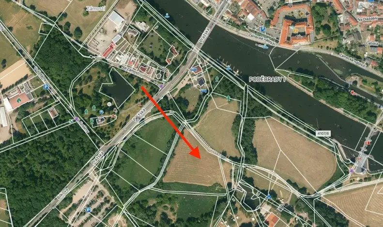 Prodej louky, Poděbrady, 16548 m2