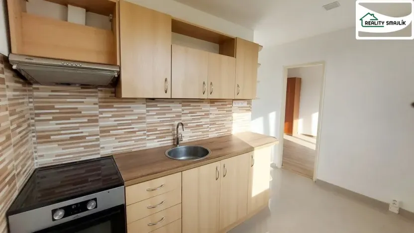 Pronájem bytu 2+1, Cheb, Osvobození, 50 m2