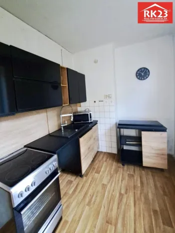 Pronájem bytu 2+1, Teplá, Školní, 55 m2