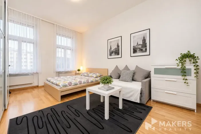 Prodej bytu 1+1, Praha - Smíchov, Plzeňská, 70 m2