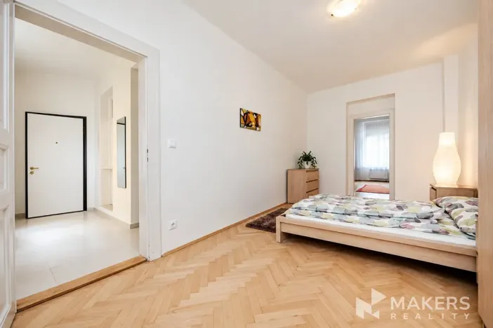 Prodej bytu 3+1, Praha - Smíchov, Plzeňská, 70 m2