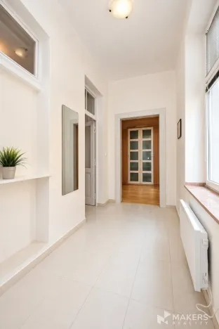 Prodej bytu 3+1, Praha - Smíchov, Plzeňská, 70 m2