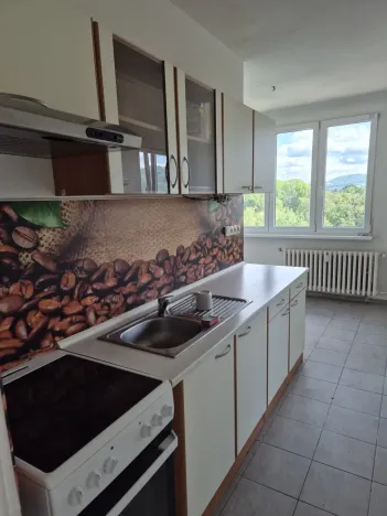 Pronájem bytu 3+1, Děčín - Děčín VI-Letná, 73 m2