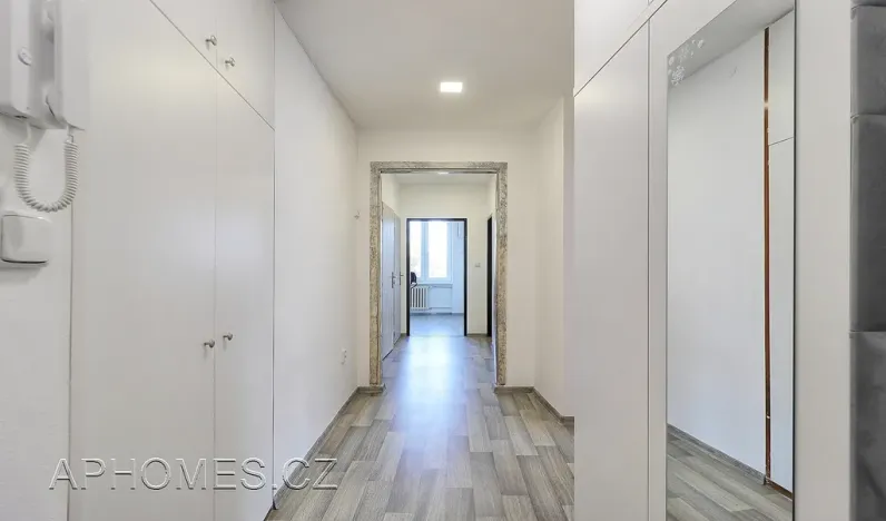 Pronájem bytu 3+1, Praha - Strašnice, Nad Primaskou, 70 m2