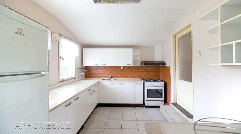 Pronájem chaty, Dolní Břežany, Spojovací, 80 m2