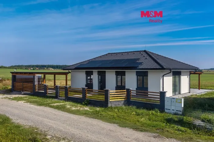 Prodej rodinného domu, Bělušice, 113 m2