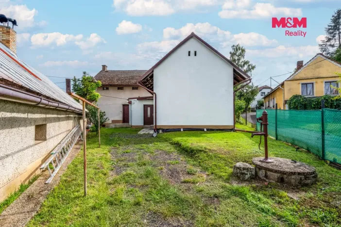 Prodej rodinného domu, Lošany - Lošánky, 187 m2
