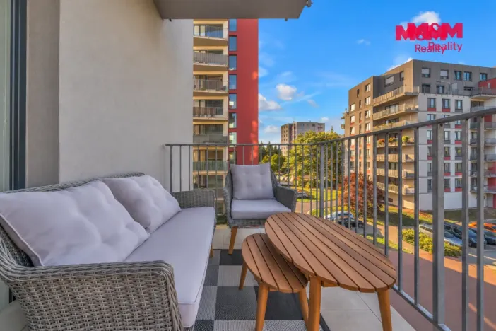 Pronájem bytu 2+kk, Pardubice - Zelené Předměstí, Pod Vinicí, 58 m2